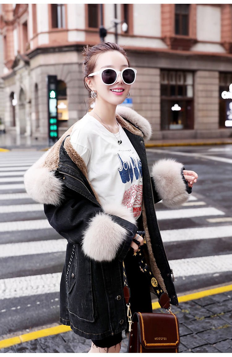 2020 New Women Winter Ladies Faux Lamb Fur Jeans Jacket Female Korean Loose Warm Thick Plus Velvet Bomber Denim Jackets W101