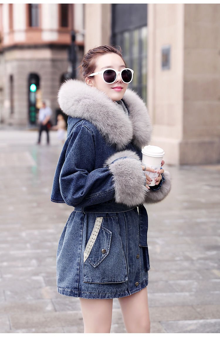 2020 New Women Winter Ladies Faux Lamb Fur Jeans Jacket Female Korean Loose Warm Thick Plus Velvet Bomber Denim Jackets W101