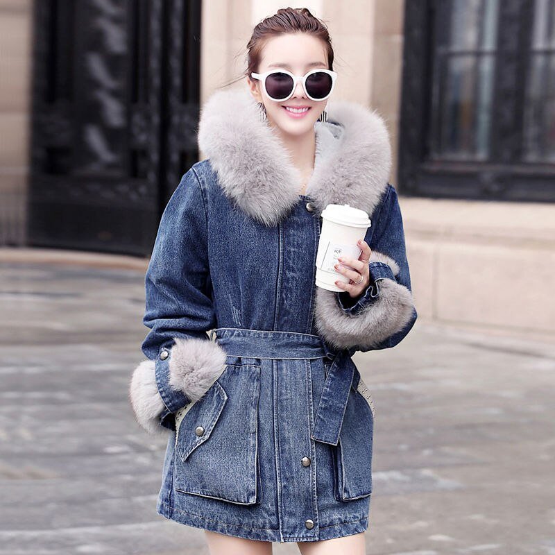 2020 New Women Winter Ladies Faux Lamb Fur Jeans Jacket Female Korean Loose Warm Thick Plus Velvet Bomber Denim Jackets W101