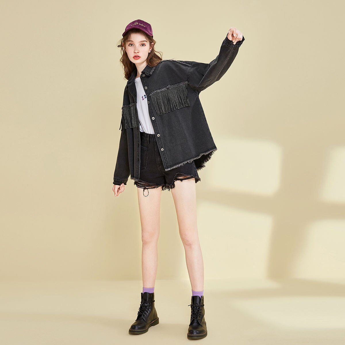 2020 Women Spring Fringed Denim Jacket Retro Tassels Rivets Oversized Beading Jeans Jacket  Loose Red Army Green Outerwear