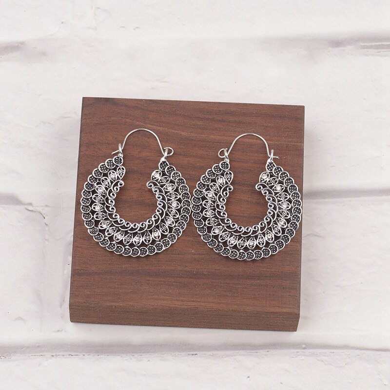 Crazy Feng  Women Vintage Earrings Ethnic Hollow CZ Heart Egypt Indian Bell Dangling Earrings Jewelry Mujer Trible Accessorie