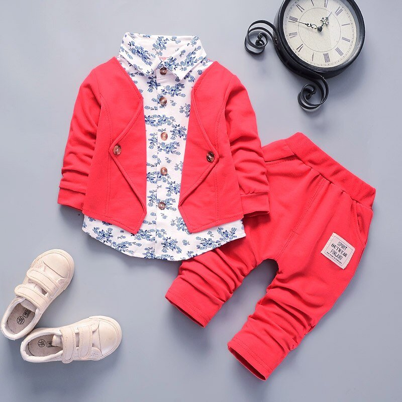 Kinderkleding Herfst Winter Jongens Sport Pak Baby Jongens Kleding Jongens Sets Kinderen Kleding Denim Jas + T-shirt + Jeans 3Pcs Outfits Kinderkleding Herfst Winter Jongens Sport Pak Baby Jongens Kleding Jongens Sets Kinderen Kleding Denim Jas + T-shirt + Jeans 3Pcs Outfits