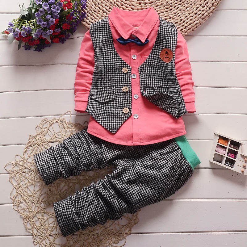 Kinderkleding Herfst Winter Jongens Sport Pak Baby Jongens Kleding Jongens Sets Kinderen Kleding Denim Jas + T-shirt + Jeans 3Pcs Outfits Kinderkleding Herfst Winter Jongens Sport Pak Baby Jongens Kleding Jongens Sets Kinderen Kleding Denim Jas + T-shirt + Jeans 3Pcs Outfits
