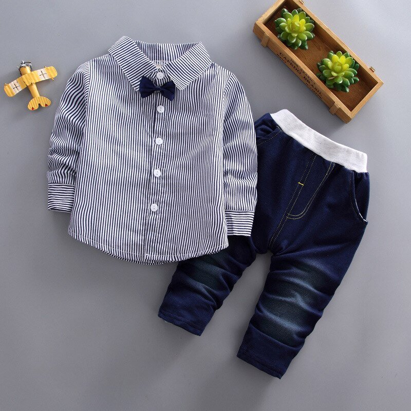 Kinderkleding Herfst Winter Jongens Sport Pak Baby Jongens Kleding Jongens Sets Kinderen Kleding Denim Jas + T-shirt + Jeans 3Pcs Outfits Kinderkleding Herfst Winter Jongens Sport Pak Baby Jongens Kleding Jongens Sets Kinderen Kleding Denim Jas + T-shirt + Jeans 3Pcs Outfits