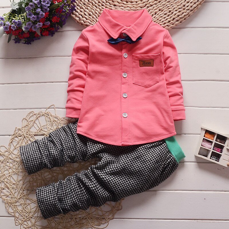 Kinderkleding Herfst Winter Jongens Sport Pak Baby Jongens Kleding Jongens Sets Kinderen Kleding Denim Jas + T-shirt + Jeans 3Pcs Outfits Kinderkleding Herfst Winter Jongens Sport Pak Baby Jongens Kleding Jongens Sets Kinderen Kleding Denim Jas + T-shirt + Jeans 3Pcs Outfits
