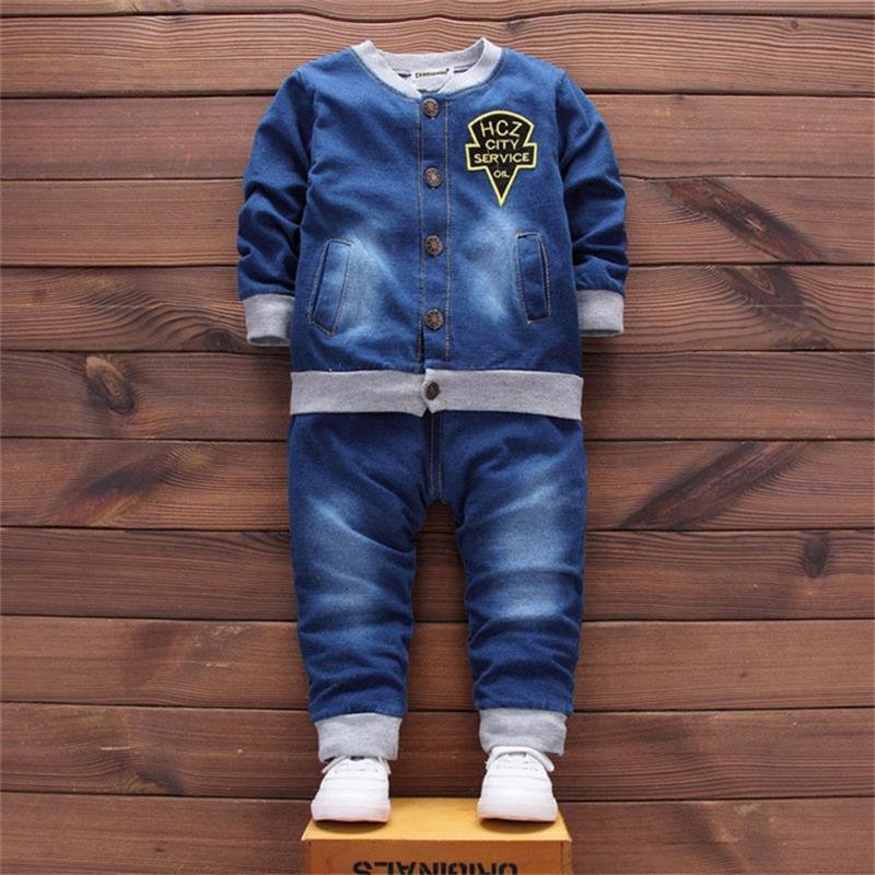 Kinderkleding Herfst Winter Jongens Sport Pak Baby Jongens Kleding Jongens Sets Kinderen Kleding Denim Jas + T-shirt + Jeans 3Pcs Outfits Kinderkleding Herfst Winter Jongens Sport Pak Baby Jongens Kleding Jongens Sets Kinderen Kleding Denim Jas + T-shirt + Jeans 3Pcs Outfits