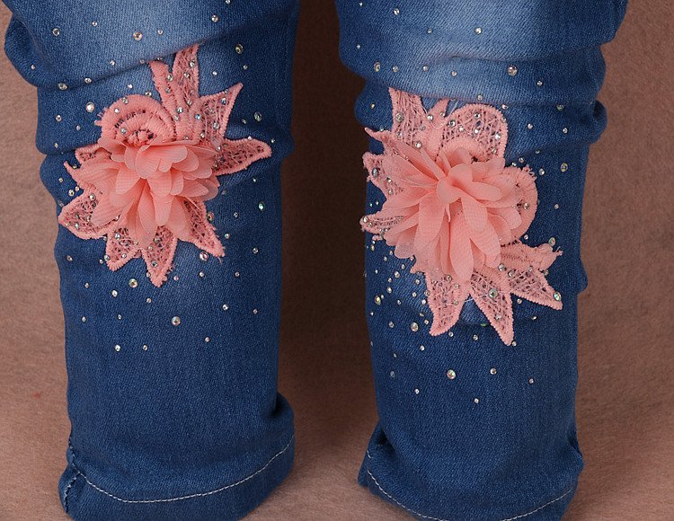 Nieuwe 2017 lente meisjes bloem denim jas + t-shirt + broek kleding sets 3pcs kids kleding sets meisjes herfst casual pak kids jeans
