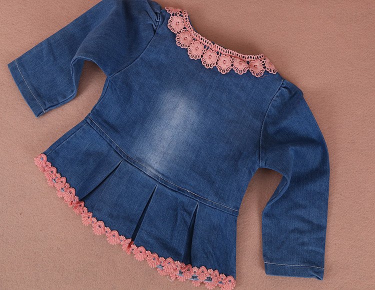 Nieuwe 2017 lente meisjes bloem denim jas + t-shirt + broek kleding sets 3pcs kids kleding sets meisjes herfst casual pak kids jeans
