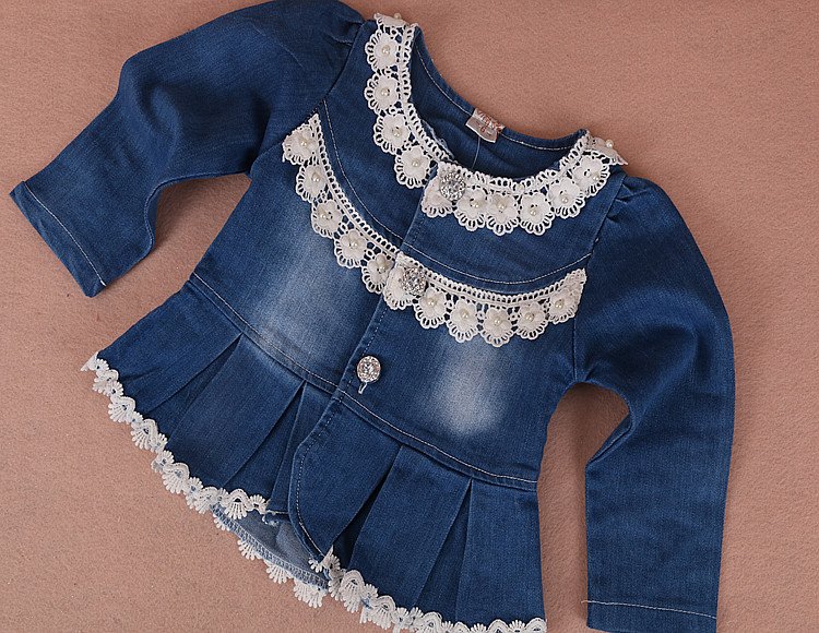 Nieuwe 2017 lente meisjes bloem denim jas + t-shirt + broek kleding sets 3pcs kids kleding sets meisjes herfst casual pak kids jeans