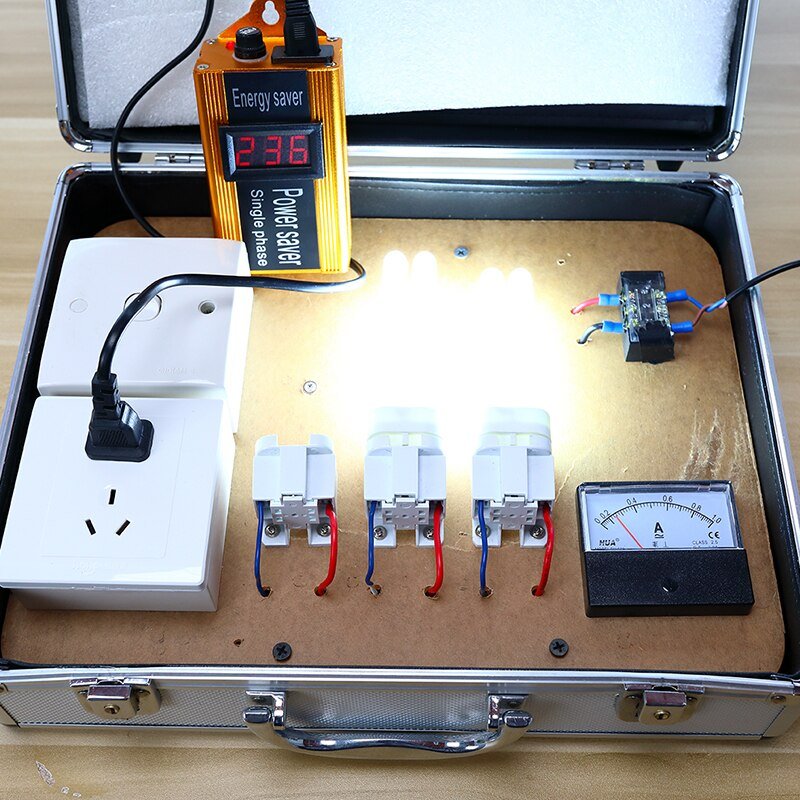 Intelligent Power Saver Energiebesparing Apparaten Smart Power Factor Saver Elektriciteit Opslaan Box Opslaan Elektriciteitsrekening Killer