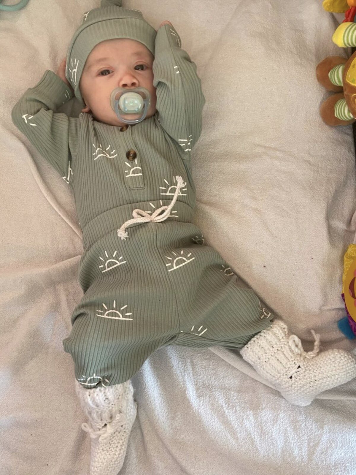 3Pcs Baby Boy Kleding Set Lente Herfst Gebreide V-hals Romper + Baby Broek + Cap Pasgeboren Outfit