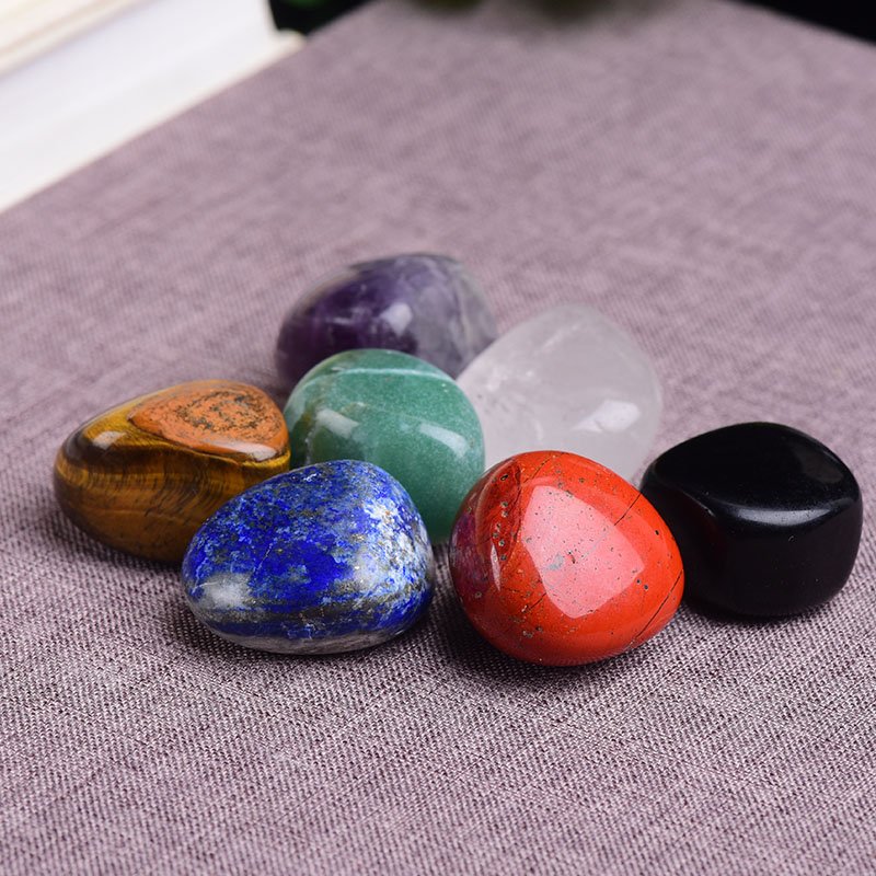 Natuurlijke Quartz Zeven Chakra Steen 7 Kleuren Set Yoga Chakra Lrregular Handmatig Polijsten Reiki Healing Kristallen Steen Stenen Comfo