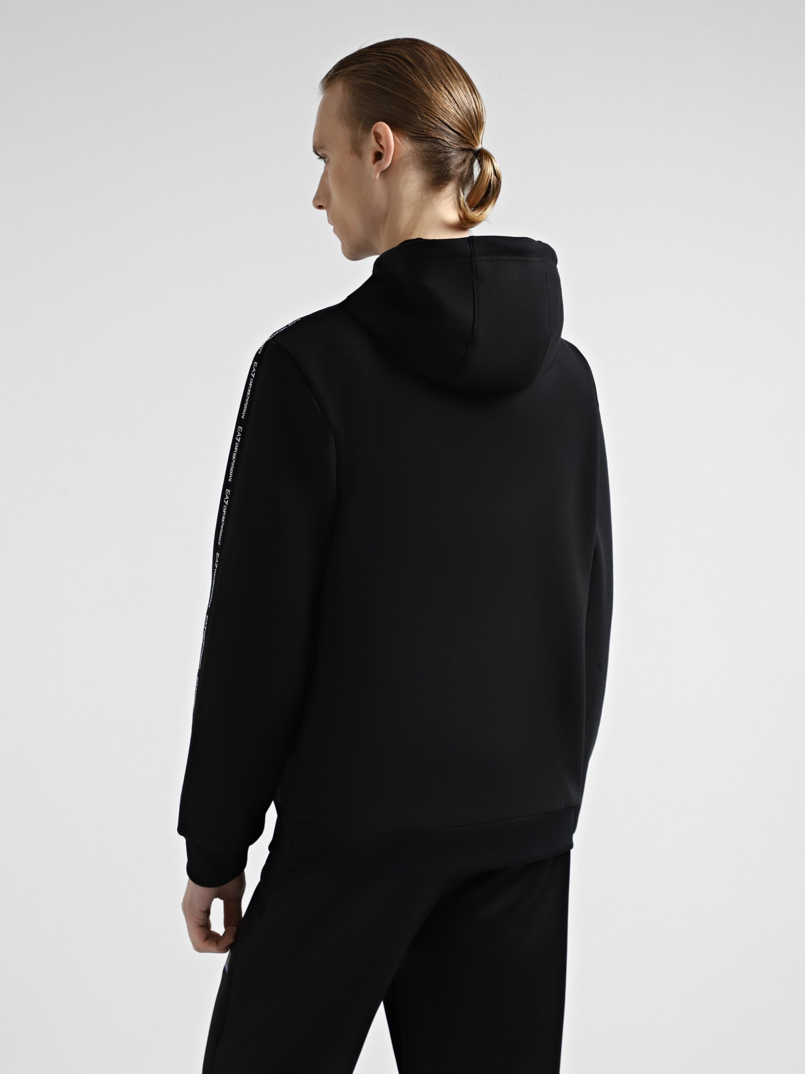 39453-b915e2.jpg